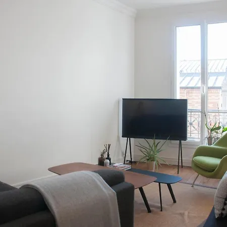 Lovely Apartment Near The Eiffel Tower * Paryż